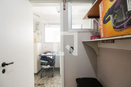 Apartamento à venda com 105m², 3 quartos e 1 vagaQuarto de serviço 