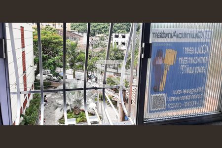 Apartamento à venda com 76m², 3 quartos e 1 vagaPlaquinha