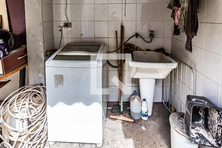 Casa à venda com 150m², 2 quartos e 1 vaga Casa à venda com 150m², 2 quartos e 1 vagaÁrea de serviço