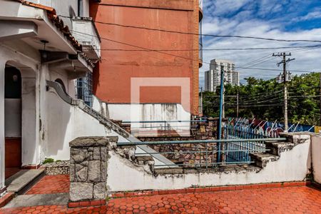 Casa à venda com 150m², 2 quartos e 1 vaga Casa à venda com 150m², 2 quartos e 1 vagaQuintal