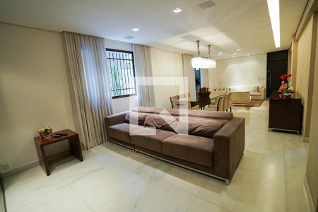 Sala de apartamento à venda com 4 quartos, 250m² em Lourdes, Belo Horizonte