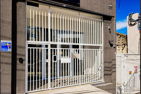 Apartamento para alugar com 41m², 2 quartos e 1 vagaFachada com Plaquinha