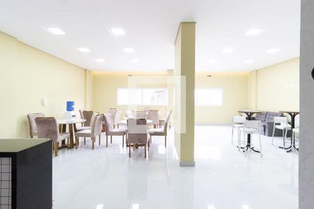 Apartamento para alugar com 41m², 2 quartos e 1 vagaÁrea comum - Salão de festas