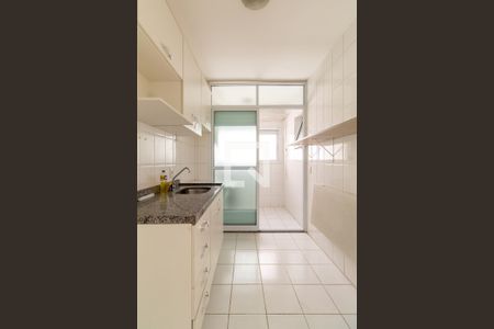 Apartamento à venda com 75m², 3 quartos e 2 vagasCozinha