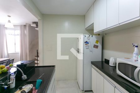 Apartamento à venda com 167m², 3 quartos e 2 vagas Apartamento à venda com 167m², 3 quartos e 2 vagasCozinha