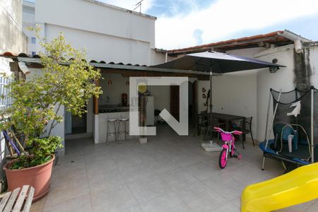 Apartamento à venda com 167m², 3 quartos e 2 vagas Apartamento à venda com 167m², 3 quartos e 2 vagasÁrea externa