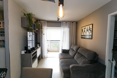 sala  de apartamento para alugar com 3 quartos, 64m² em Vila Suzana, São Paulo