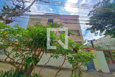 Apartamento à venda com 94m², 3 quartos e sem vagaFachada