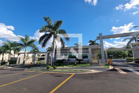 Apartamento para alugar com 47m², 2 quartos e 1 vaga Apartamento para alugar com 47m², 2 quartos e 1 vagaFachada do Condomínio