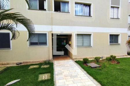 Apartamento para alugar com 47m², 2 quartos e 1 vaga Apartamento para alugar com 47m², 2 quartos e 1 vagaEntrada do Bloco