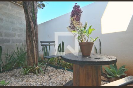 Studio para alugar com 30m², 1 quarto e 1 vaga Studio para alugar com 30m², 1 quarto e 1 vagaQuintal Privativo e Área de Serviço