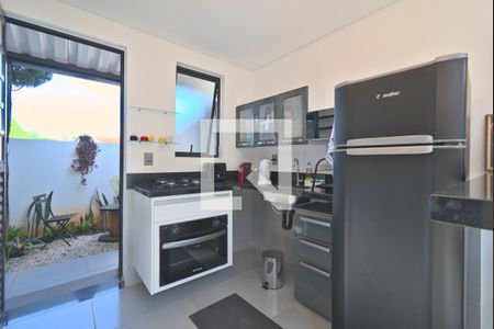 Studio para alugar com 30m², 1 quarto e 1 vaga Studio para alugar com 30m², 1 quarto e 1 vagaCozinha