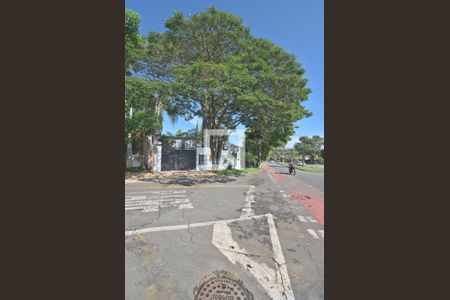 Studio para alugar com 30m², 1 quarto e 1 vaga Studio para alugar com 30m², 1 quarto e 1 vagaFachada