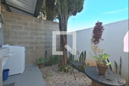 Studio para alugar com 30m², 1 quarto e 1 vaga Studio para alugar com 30m², 1 quarto e 1 vagaQuintal Privativo e Área de Serviço