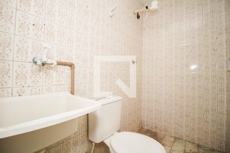 Studio para alugar com 27m², 1 quarto e sem vaga Studio para alugar com 27m², 1 quarto e sem vagaBanheiro