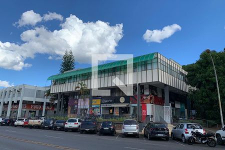 Studio para alugar com 27m², 1 quarto e sem vaga Studio para alugar com 27m², 1 quarto e sem vagaFachada