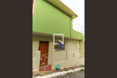 Casa para alugar com 47m², 1 quarto e sem vaga Casa para alugar com 47m², 1 quarto e sem vagaFachada