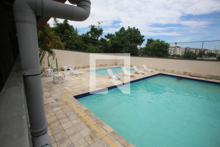 Apartamento à venda com 90m², 3 quartos e 1 vaga Apartamento à venda com 90m², 3 quartos e 1 vagaÁrea comum - Piscina