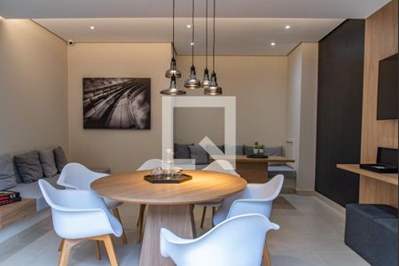 Sala de reunião de apartamento para alugar com 1 quarto, 33m² em Liberdade, São Paulo