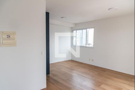 Sala/quarto de apartamento para alugar com 1 quarto, 33m² em Liberdade, São Paulo