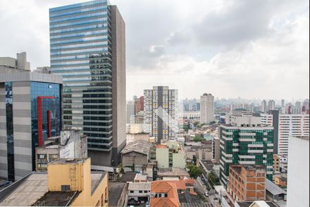 Vista da área de serviço de apartamento para alugar com 1 quarto, 33m² em Liberdade, São Paulo