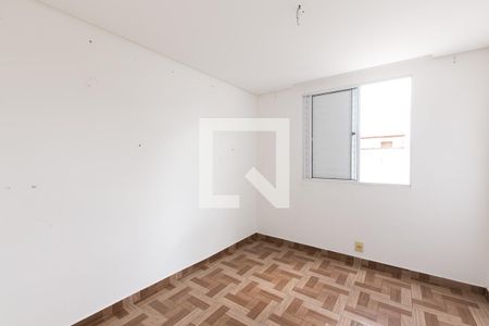 Quarto 1 de apartamento para alugar com 3 quartos, 57m² em Vila Carmosina, São Paulo
