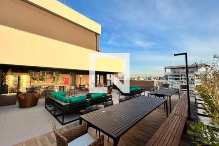 Apartamento à venda com 27m², 1 quarto e sem vaga Apartamento à venda com 27m², 1 quarto e sem vagaCobertura