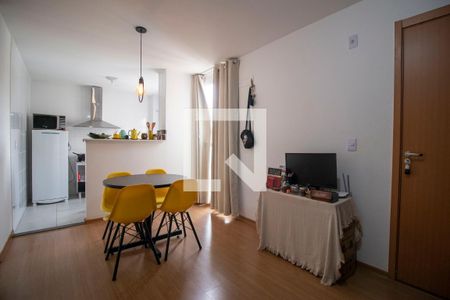 Sala de apartamento para alugar com 2 quartos, 54m² em Residencial Itamaracá, Goiânia