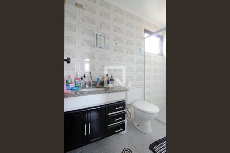 Apartamento para alugar com 82m², 3 quartos e 1 vaga Apartamento para alugar com 82m², 3 quartos e 1 vagaBanheiro da Suíte