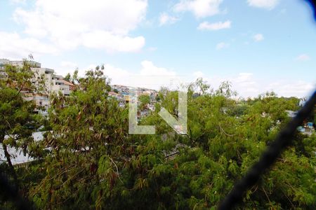 Apartamento para alugar com 82m², 3 quartos e 1 vaga Apartamento para alugar com 82m², 3 quartos e 1 vagaVista do Quarto 2