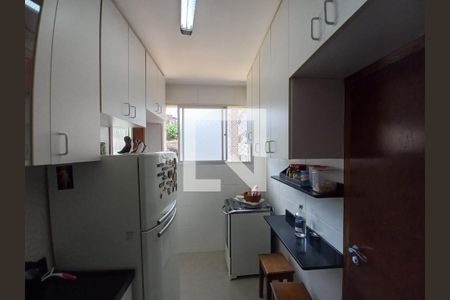 Apartamento à venda com 87m², 3 quartos e 2 vagasCozinha