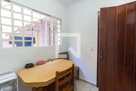 Casa à venda com 128m², 3 quartos e 1 vagaCopa