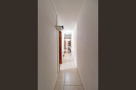 Casa à venda com 128m², 3 quartos e 1 vagaCorredor
