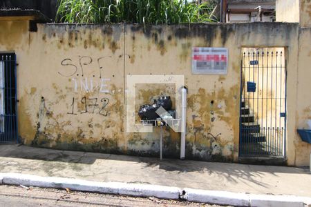 Casa para alugar com 60m², 1 quarto e sem vagaFachada