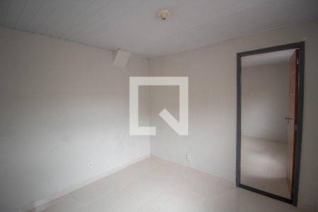 Sala de casa para alugar com 1 quarto, 70m² em Penha Circular, Rio de Janeiro