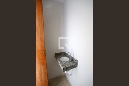 Lavabo de casa de condomínio à venda com 2 quartos, 64m² em Jardim Nordeste, São Paulo