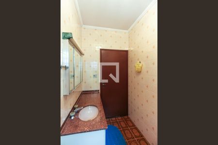 Casa à venda com 125m², 2 quartos e 3 vagasBanheiro