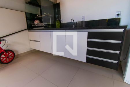 Casa à venda com 274m², 2 quartos e 2 vagasChurrasqueira