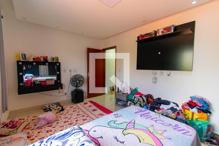 Casa à venda com 274m², 2 quartos e 2 vagasQuarto 2