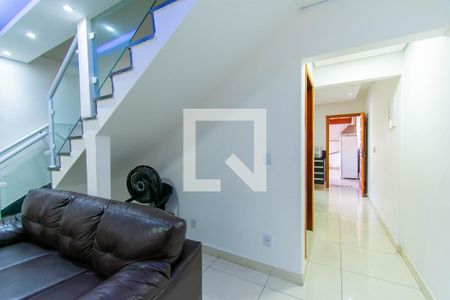 Sala de casa à venda com 2 quartos, 274m² em Jardim Record, São Paulo