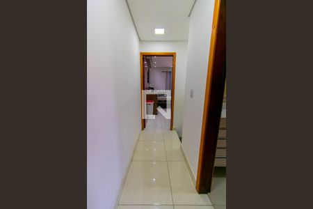 Corredor de casa à venda com 2 quartos, 274m² em Jardim Record, São Paulo