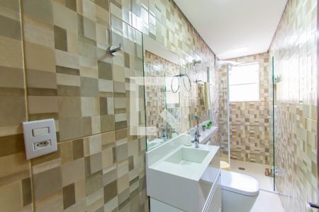 Casa à venda com 274m², 2 quartos e 2 vagasBanheiro 2