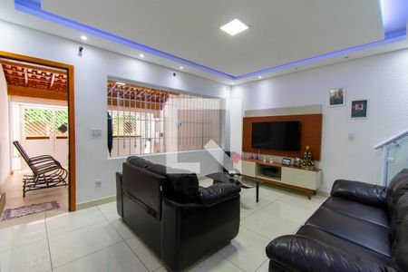 Sala de casa à venda com 2 quartos, 274m² em Jardim Record, São Paulo