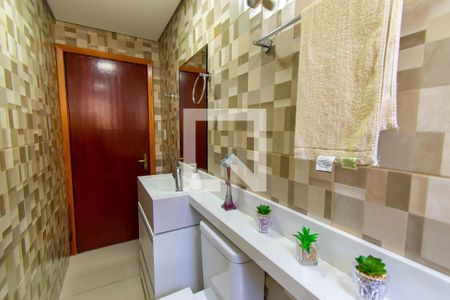 Casa à venda com 274m², 2 quartos e 2 vagasBanheiro 2