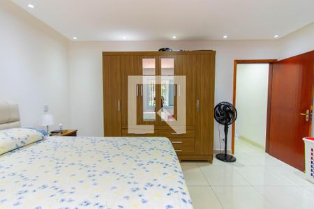 Casa à venda com 274m², 2 quartos e 2 vagasQuarto 1