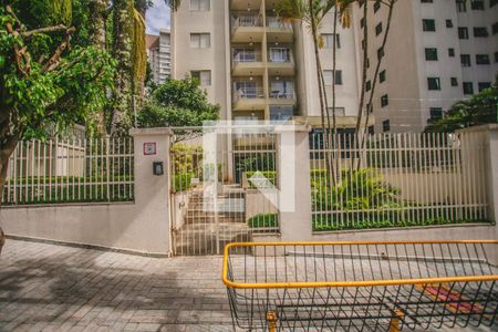Apartamento à venda com 111m², 2 quartos e 1 vaga Apartamento à venda com 111m², 2 quartos e 1 vagaFachada