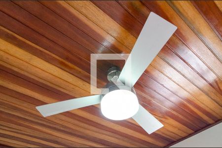 Casa para alugar com 70m², 1 quarto e 1 vagaQuarto