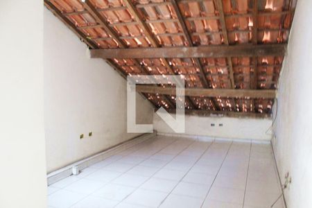 Casa à venda com 240m², 3 quartos e 4 vagassoton