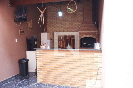 Casa à venda com 240m², 3 quartos e 4 vagasÁrea comum - Churrasqueira