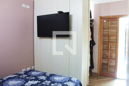 Casa à venda com 240m², 3 quartos e 4 vagasQuarto Suíte